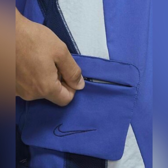 Men’s NIKE 6” Side Pocket Training Shorts• SIZE XXL - Picture 5 of 12